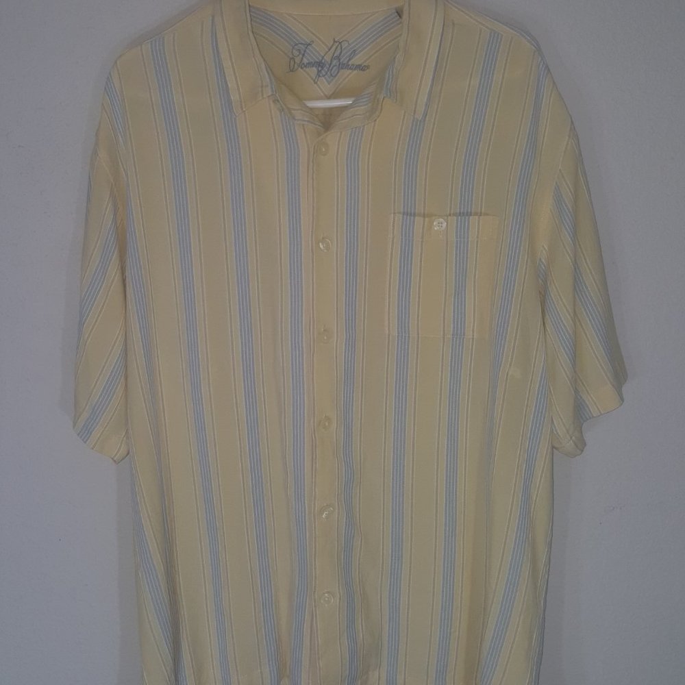 Tommy Bahama Short Sleeved Button up